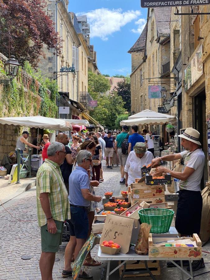Les Flamboyants Leilighet Sarlat-la-Canéda Eksteriør bilde